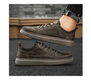 Herren Low-Top Outdoor Leder-Sneaker in Dunkelbraun für Freizeit