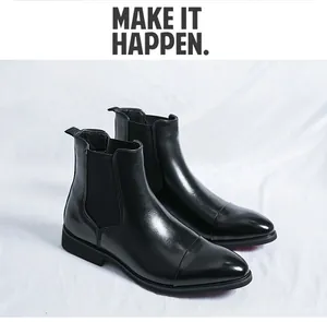 Elegant black men's Chelsea boots with shiny leather finish and elastic side panels