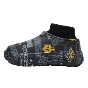Designer fleece-lined thick-sole winter cotton shoes with black ribbed sock collar