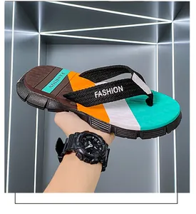 Men's anti-slip beach flip-flops with colorful striped sole and FASHION strap