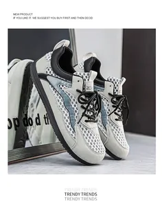 Primo piano della tomaia in mesh traspirante sulle sneakers casual da uomo alla moda