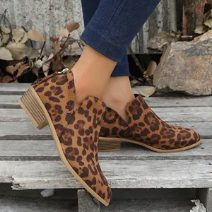 Dames Suède Enkellaarzen Luipaardprint Puntige Neus Blokhak Rits Achterkant V-snede Martin Boots Mode Casual Schoenen