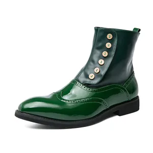 Professionelle Herren-Stiefeletten im britischen Stil aus grünem Lackleder mit Lochmuster
