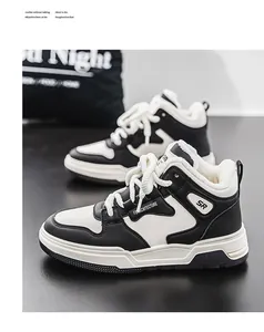 Détail des baskets d'hiver montantes pour hommes avec doublure polaire chaude et contraste noir-blanc
