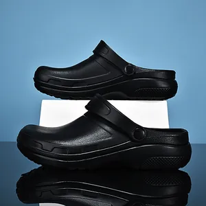 Waterproof non-slip men's black clogs, lightweight summer outdoor beach sandals.
