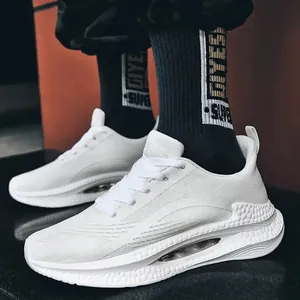 Professional ultra-light carbon plate running shoes for men with breathable white mesh