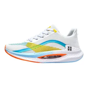 Professional lightweight carbon plate running shoes for men with shock-absorbing soles