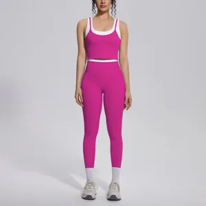 Detailed look at the vibrant magenta contrast color yoga fitness set for women