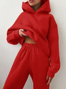 Ensemble de survêtement rouge vif deux pièces pour femmes avec sweat à capuche et jogging
