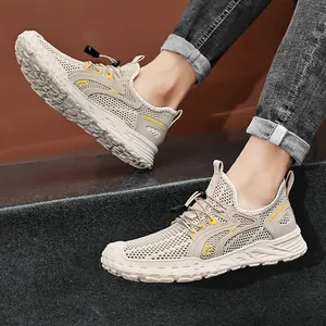Ademende mesh herensneakers in beige met lichtgewicht antislip zachte zolen