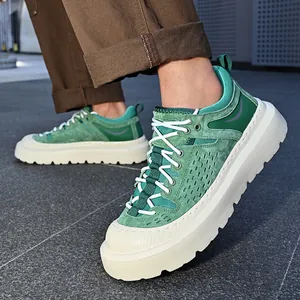 Groene outdoorschoenen voor heren met dikke zolen en ademend varkensleer voor sporten