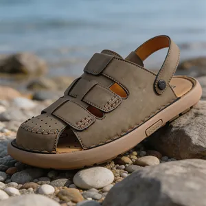 Sandali alla Romana da Uomo Scarpe da Spiaggia Casual all'Aperto Traspiranti Intagliati Pantofole a Due Vie Leggere Antiscivolo