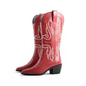 Bottes de cowboy occidentales rouge vif avec broderie blanche et design en V