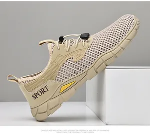 Gedetailleerd overzicht van ademende kaki mesh outdoorschoenen met elastische veters