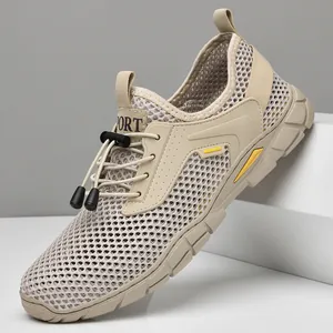 Scarpe Casual da Uomo in Mesh Traspirante Traforate Estive Calzature da Camminata Suola Morbida Slip On Moda Outdoor Leggere Sneakers Taglie Forti