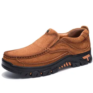 Scarpe casual da uomo in pelle per esterno marroni con speciale design traforato