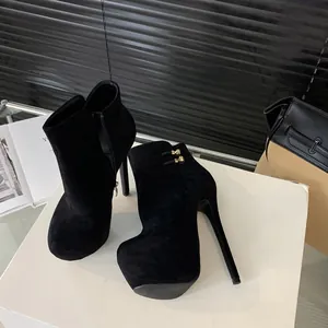 Botines negros con plataforma, tacones de aguja de 16 cm y cremallera lateral sexy
