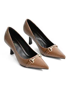 Elegant brown crocodile pattern pointed-toe pumps with gold horsebit detail