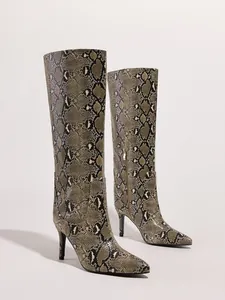 High-fashion snakeskin print knee-high boots with stiletto heel and pointed toe