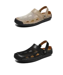 Vergelijking van kaki en zwarte ademende mesh-sandalen met handgemaakte stiksels
