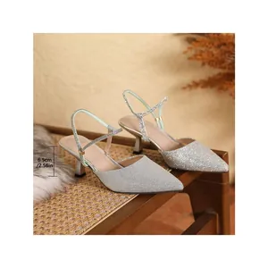 Elegant silver glitter pointed-toe kitten heel sandals with a stable 6.5cm heel height