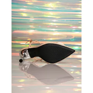 Elegante sandalo stiletto nude con tacco a spillo argento e suola antiscivolo