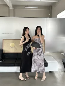 Sandales à lanières élégantes pour femmes avec petits talons, cadre de vie chic