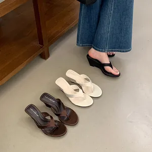 Women's French Elegant Wedge Flip Flops Synthetic Leather Thong Sandals High Heel Vacation Slides For Summer Daily Wear