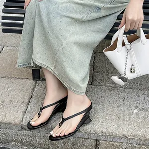 Infradito con Zeppa Minimalista Francese Donna Sandali Tacco Alto Cinturini Pelle PU Lucida Punta Tonda Ciabatte Estive Mare