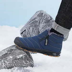 Waterdichte blauwe sneeuwlaarzen met warme fleecevoering voor heren in de winter
