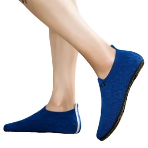 Scarpe da scoglio in maglia blu traspirante per sport acquatici e fitness outdoor