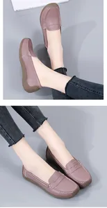 Bequeme altrosa Leder-Loafer für Damen mit strapazierfähiger, strukturierter Gummisohle.