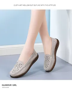 Detailansicht grauer, atmungsaktiver Leder-Loafer für Damen mit bequemer, weicher Gummisohle