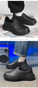 Detailansicht wasserfester schwarzer EVA-Kochschuhe im modischen Streetwear-Stil