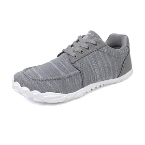 Grey breathable flyknit lace-up casual loafers with flexible white sole for men walking