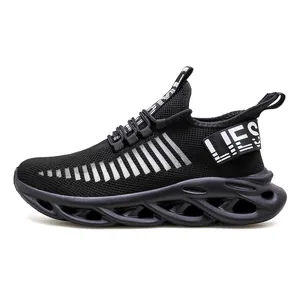 Men's black fly-knit blade running shoes with breathable mesh and hollow soles