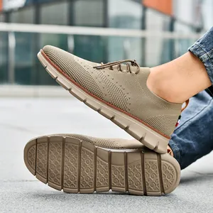 Mocassini casual da uomo in flyknit kaki traspirante con suola spessa leggera antiscivolo
