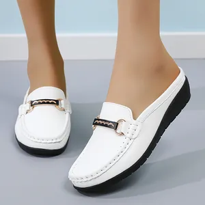 Mocassins pour Femmes en Cuir PU Confort Talon Compensé Chaussures à Enfiler Boucle en Métal Léger Antidérapant Chaussures de Marche Décontractées
