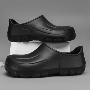 Zuecos profesionales de EVA negra impermeables para chefs y zapatos de jardín