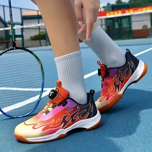 Chaussures de badminton enfants avec motif de flammes et molette de serrage rapide