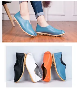 Collage met stijlvolle platte leren loafers voor dames in zwart wit oranje en blauw