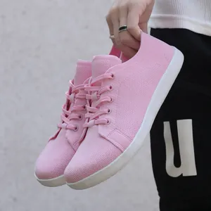 Pink breathable knitted sneakers for men and women, casual lightweight walking shoes