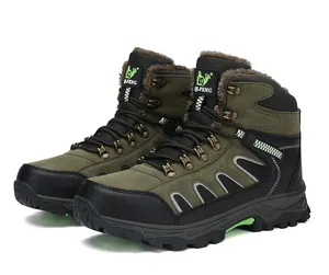 Detailed side profile of olive green men's hiking boots with warm faux fur lining and anti-slip sole