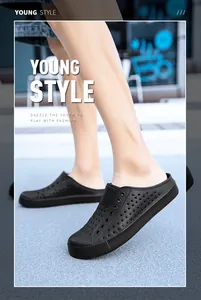 Fashionable black odorless non-slip clogs for outdoor summer beach wear for men's style
