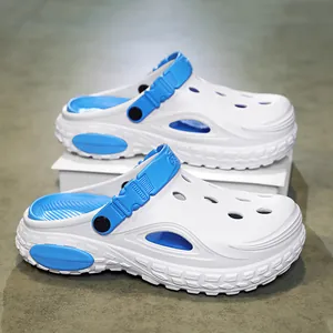 Zuecos de EVA blancos y azules ligeros para actividades de verano al aire libre y playa