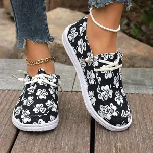 Women's St. Patrick's Day Clover Print Canvas Shoes Casual Slip-on Sneakers Round Toe Korean Fashion Large Size Flat Loafers