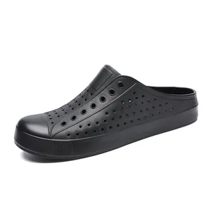 Breathable black perforated garden clogs for men and women, non-slip slip-on beach sandals