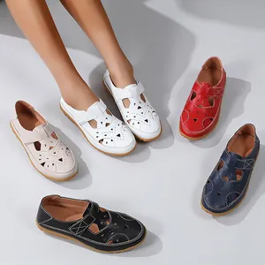 Fashionable hollowed-out women's flat sandals in multiple colors for summer beach wear