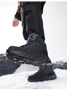 Outdoor men's mid-top hiking boots with fleece lining for winter camping and trekking