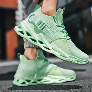Stylische mintgrüne Blade-Laufschuhe mit atmungsaktivem Mesh und leichtem Design